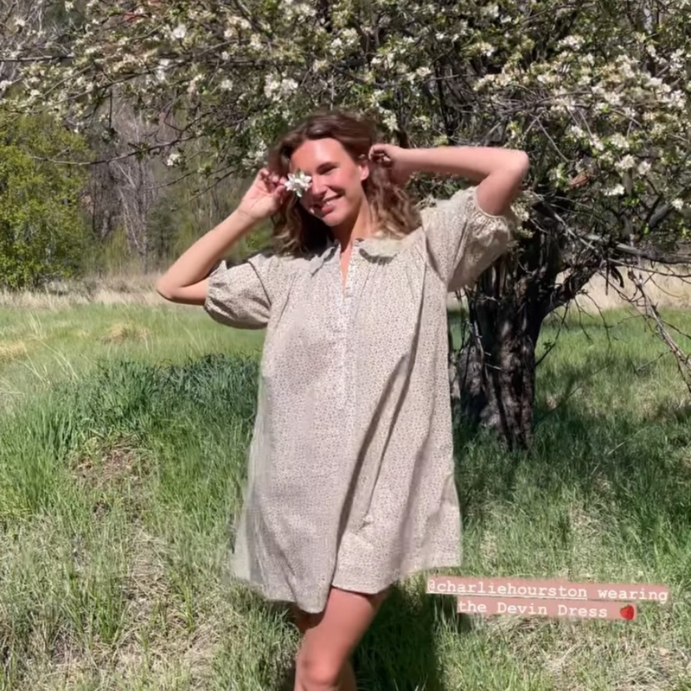 ISO the Devin Dress!